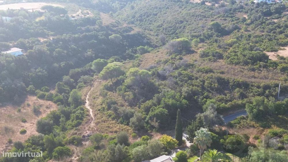 Terreno à Venda em Lagoa-Benagil, Portugal