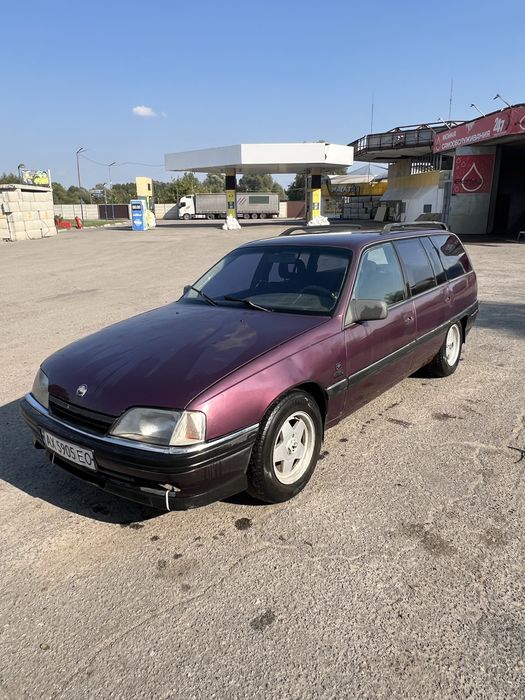 Срочно продам Opel Omega 1992 року