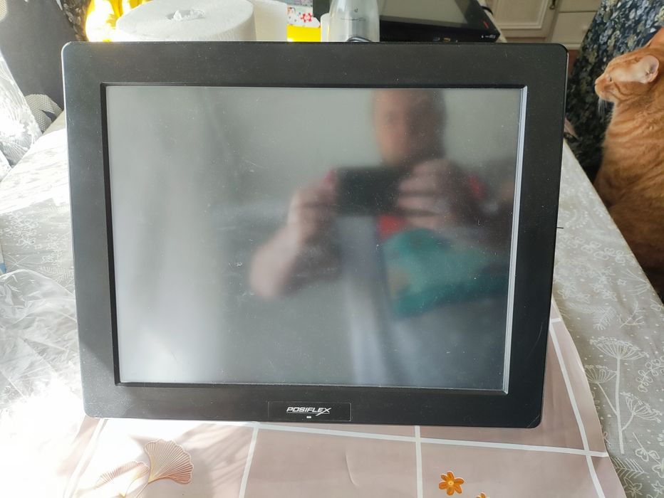 Monitor posiflex dotykowy