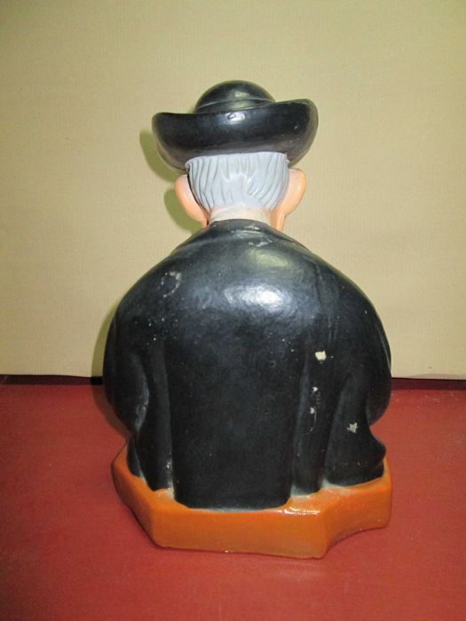 Estatueta Antiga do Padre Cruz