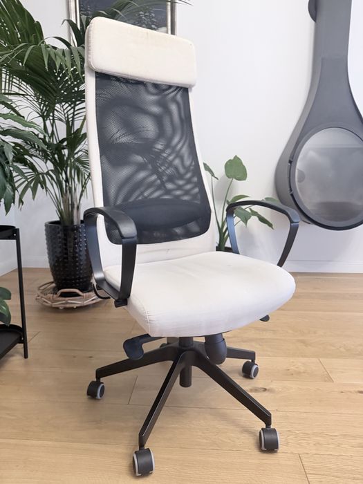 IKEA MARKUS krzesło biurowe fotel obrotowy beżowy