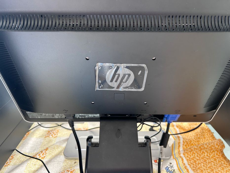 Computador antigo437638609209272322