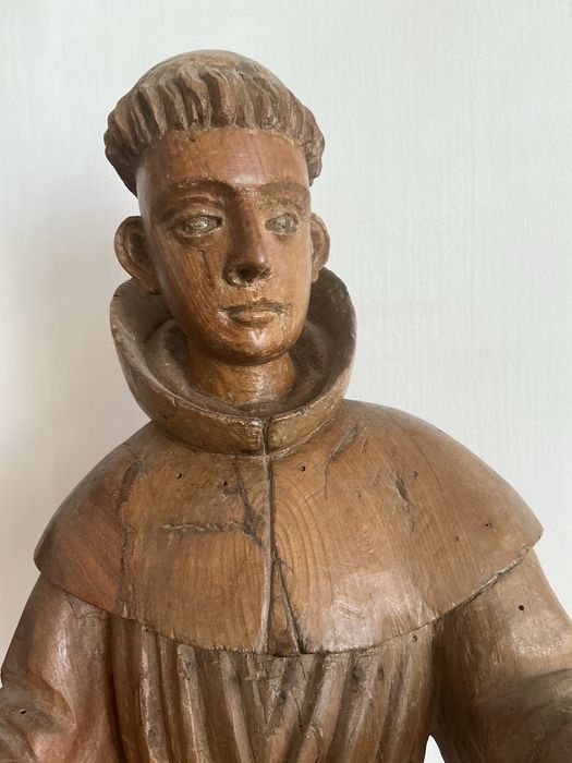 Santo António em talha