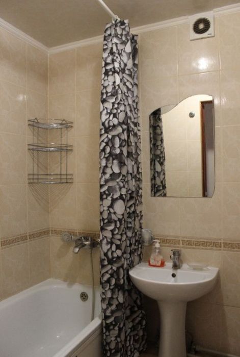 Посуточно 1я. кв ул. Братиславская 36 Институт сердца, м. Черниговская