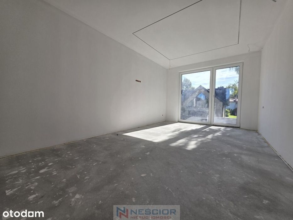Segment narożny 140 m² w stanie deweloperskim | Garaż w bryle