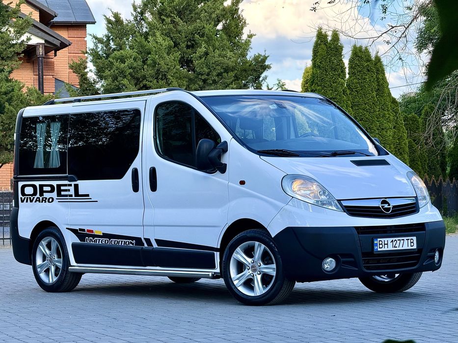 В Продажі Opel VIVARO 2.0 В Ідеальному Стані!!! Максимальна Комплектація! 8+1