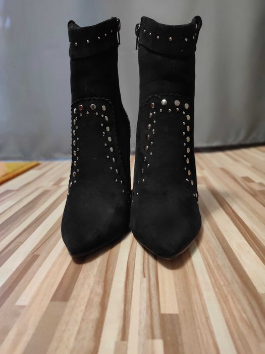 Botki DeeZee zamszowe