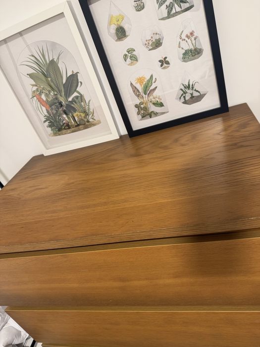 Cómoda 4 Gavetas + Mesa de Cabeceira (IKEA MALM efeito Carvalho)