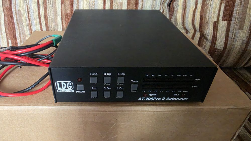 Sprzedam tuner antenowy LDG AT-200 PRO II