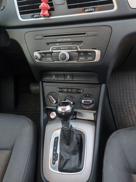 Sprzedam Audi q3