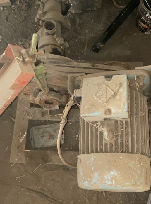 Продам екструдер зерновий 7,5кв 80 кг в час.