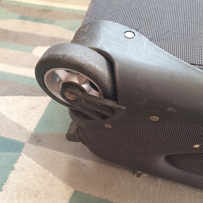 Walizka stan bardzo dobry