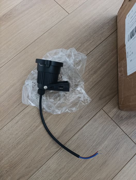 Pack 4 focos LED jardim 12V