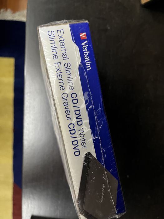 Verbatim Portable CD and DVD Reader and Writer64739753618050122