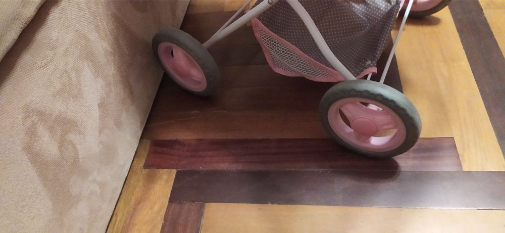 Дитяча коляска для ляльок