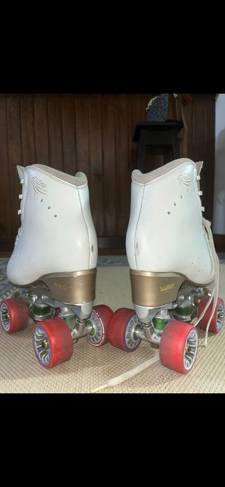Patins 235 bota ritmo e chasis energy