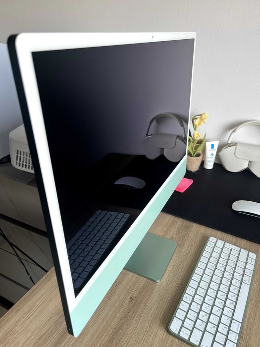 iMac 24-inch, 16 GB, Apple M3