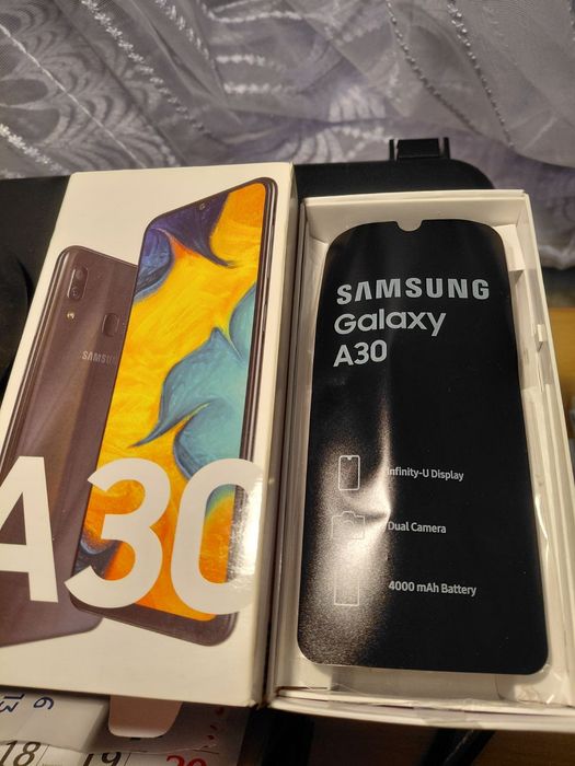 Samsung Galaxy A30 32 Gb (SM-A305F/DS). Чорний