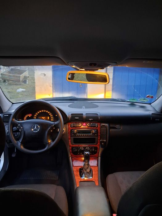 Mercedes С180 компрессор