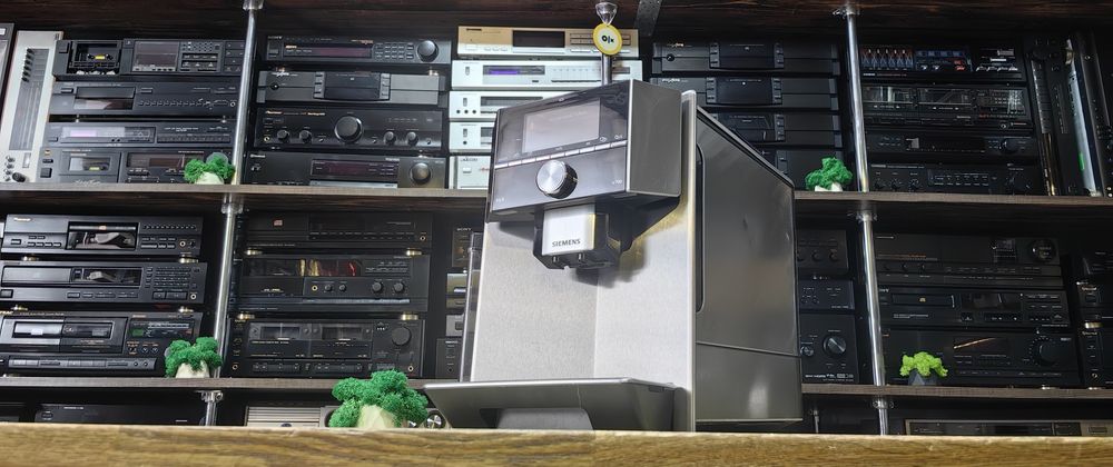 Кавова машина Siemens EQ.9 S700