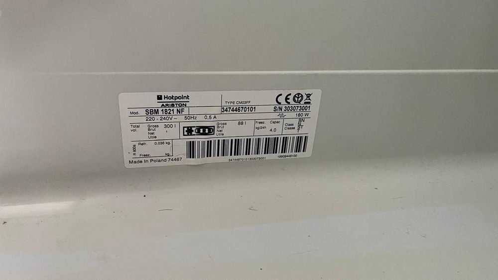 Frigorífico Combinado Hotpoint Ariston A+ No-Frost pouco uso