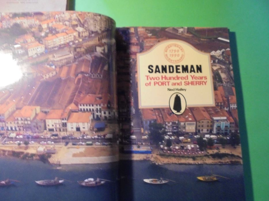 Halley (Ned);Sandeman-Tho Hundred Years of Port And Sherry
