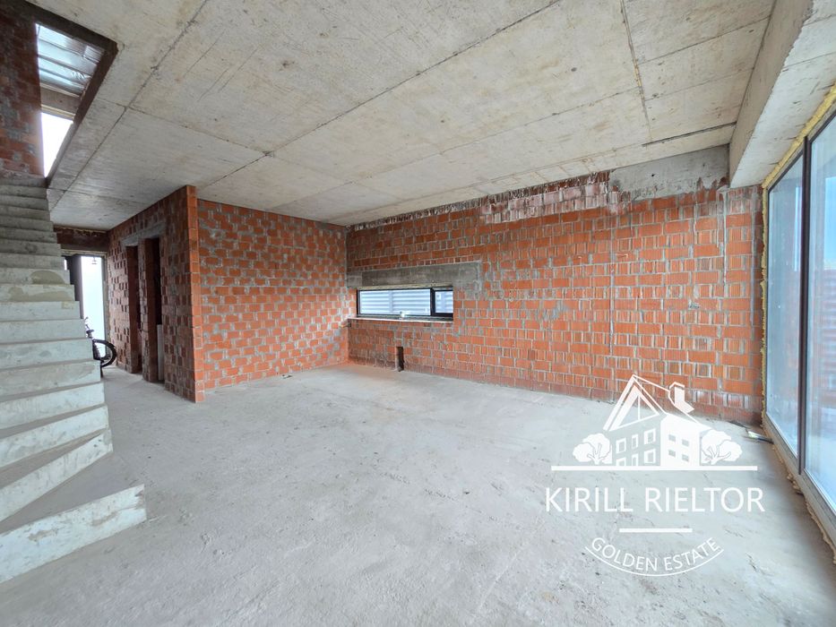 Продается  дуплекс с новой архитектурой  в кг «Золотые Ключи»