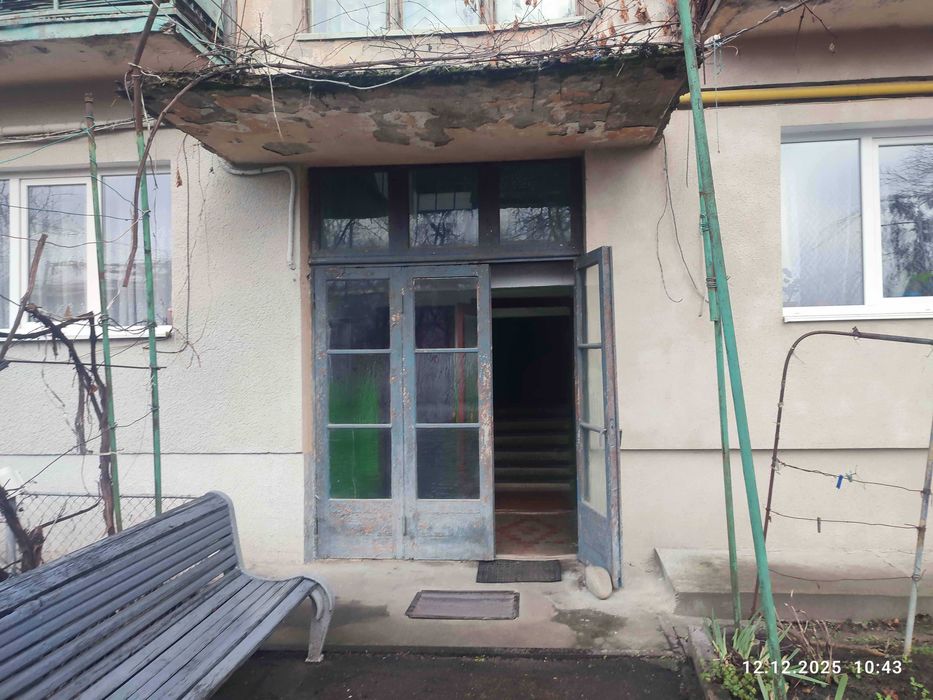 Трикімнатна квартира, заг. пл. 73,7 кв.м. в м. Буськ Львівська обл.