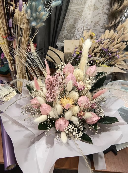 Букети із сухоцвітів, весільні букети, бутоньєрки на замовлення