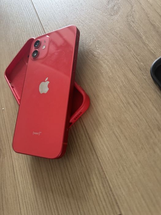 Iphone 12 com bateria a 90%