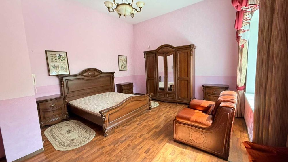 Продаж таун хаусу в котеджному містечку «Сосновий Бір» в Козині | Конча-Заспа