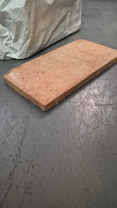 Telhas de terracota feitas à mão