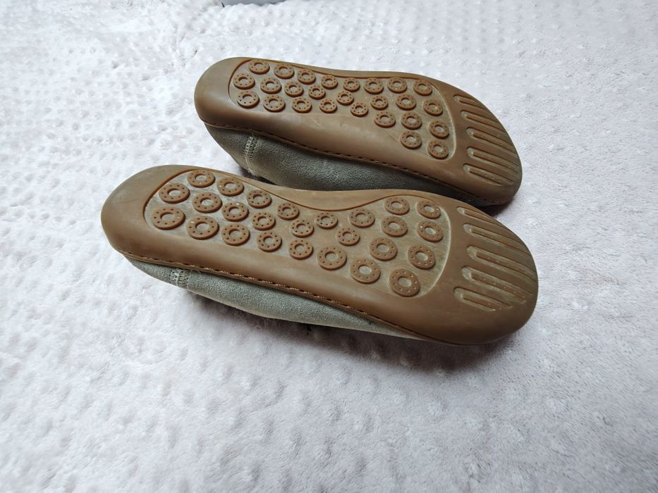 Buty, półbuty a la Camper Peu