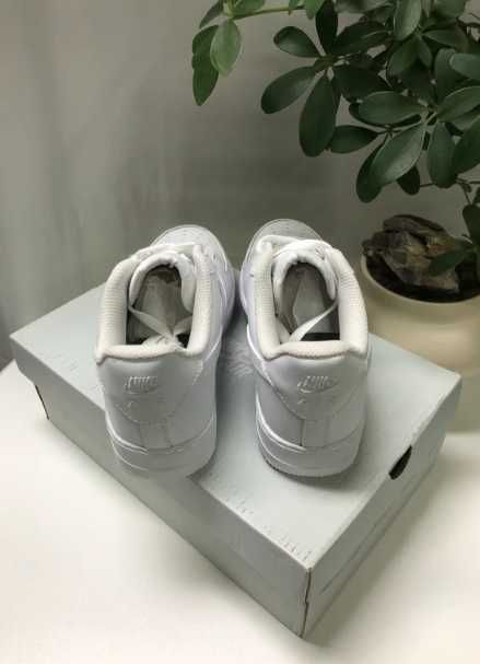 Nike_Air_Force_1_Low '07_White_R.44
