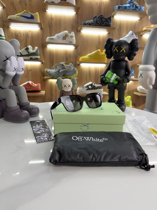 Окуляри Сонцезахисні OFF-WHITE Sunglasses By Virgill Abloh Black / White
