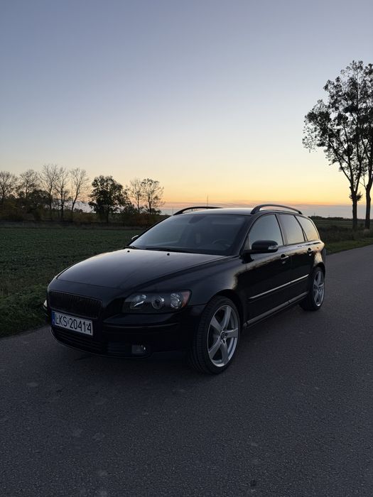 Volvo V50