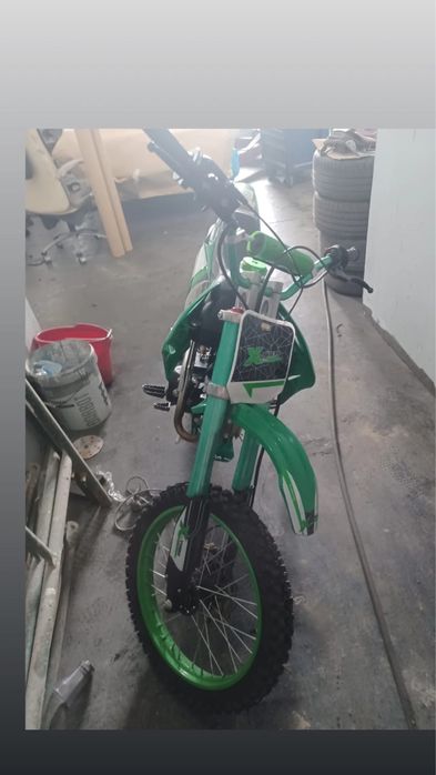 Pit bike 125cc.