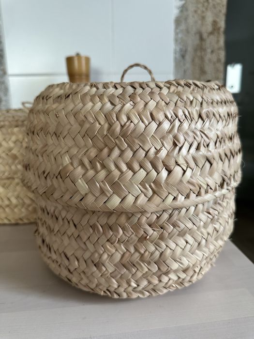 Cestos caixas em palma com tampa