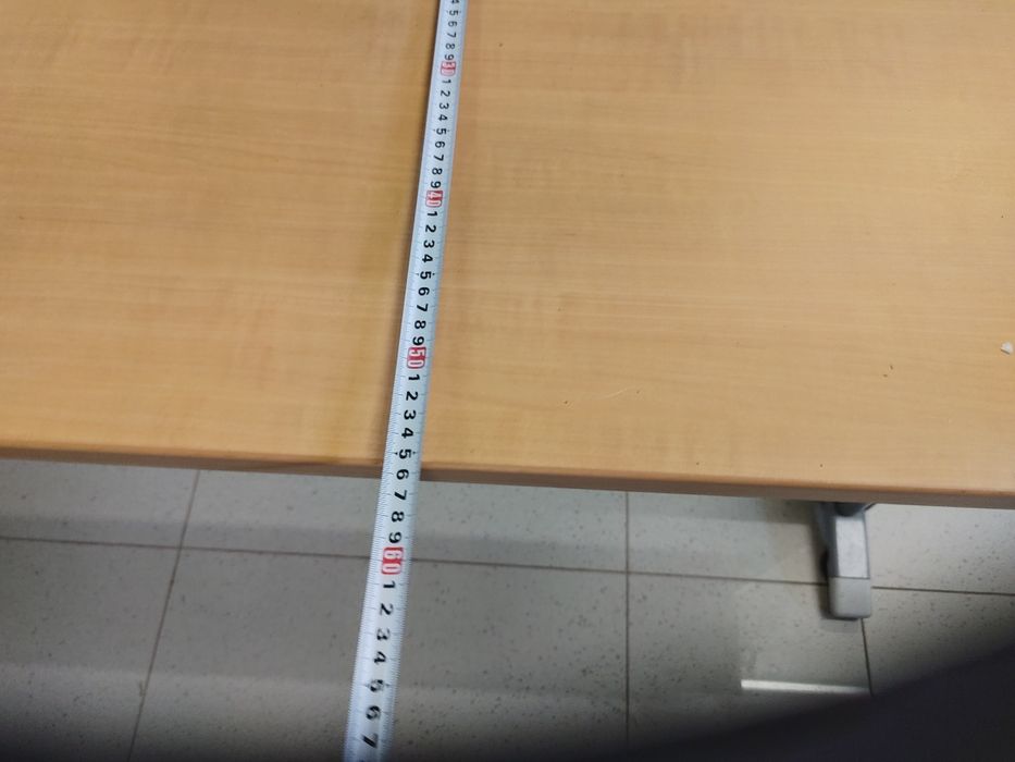 Corner secretary desk measuring 140x175 cm. The main secretary desk measures 140x8064584980976641122