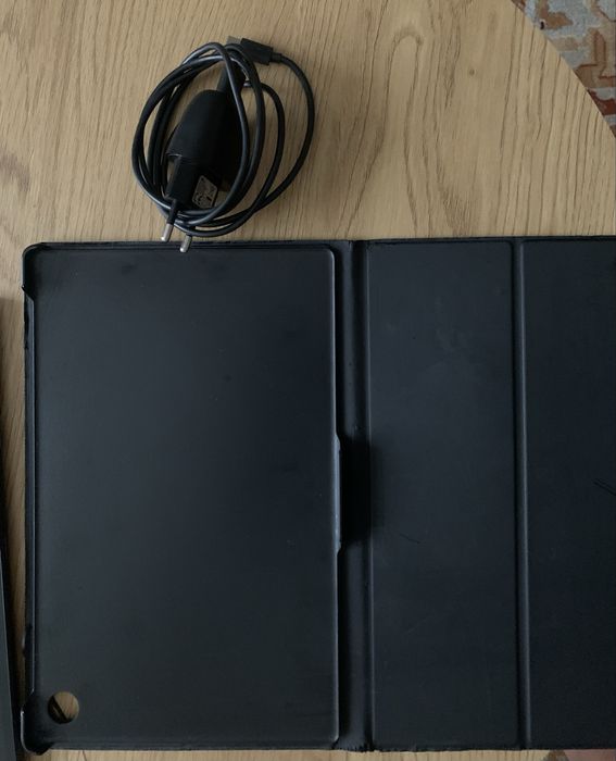 Lenovo Tab M10 FHD Plus