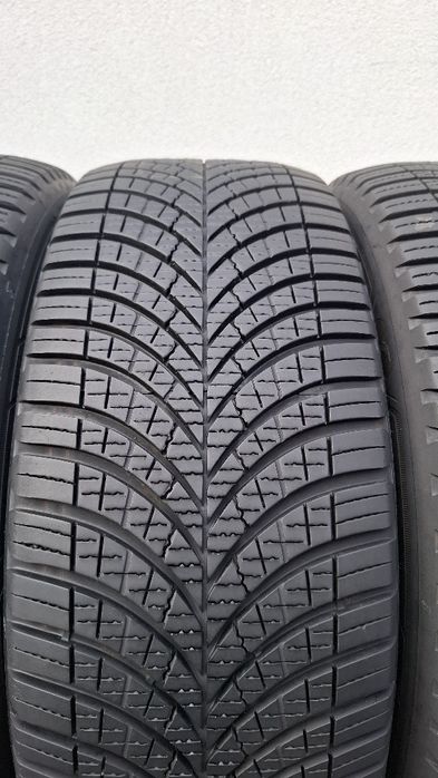 Opony 225/45 R17  Goodyear Vector4seasons gen3 2024r 7.5mm