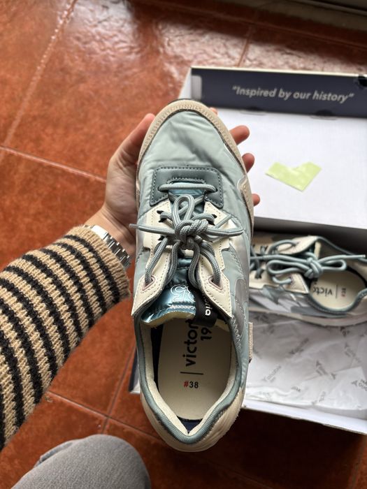 Tenis victoria com caixa