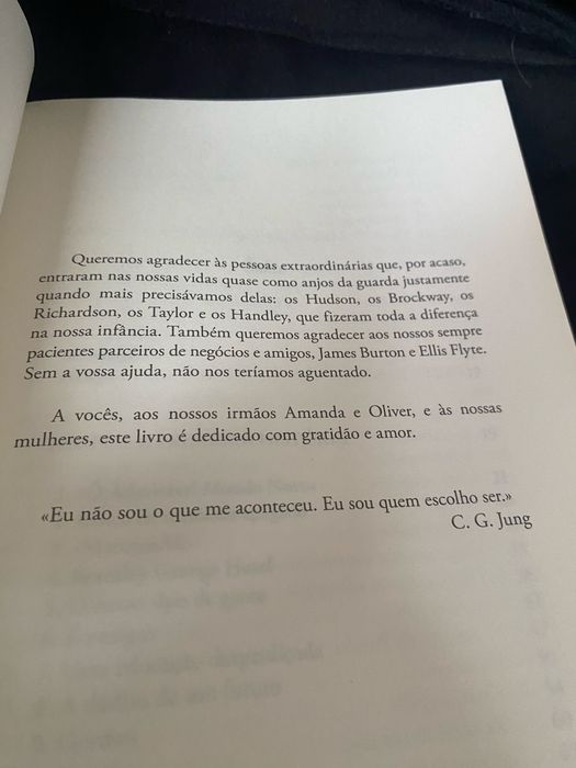 Livro “Diz-me quem sou”