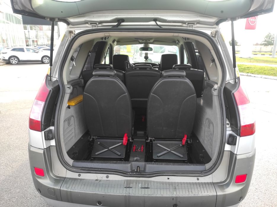 Рено Гранд Сценик 7 мест