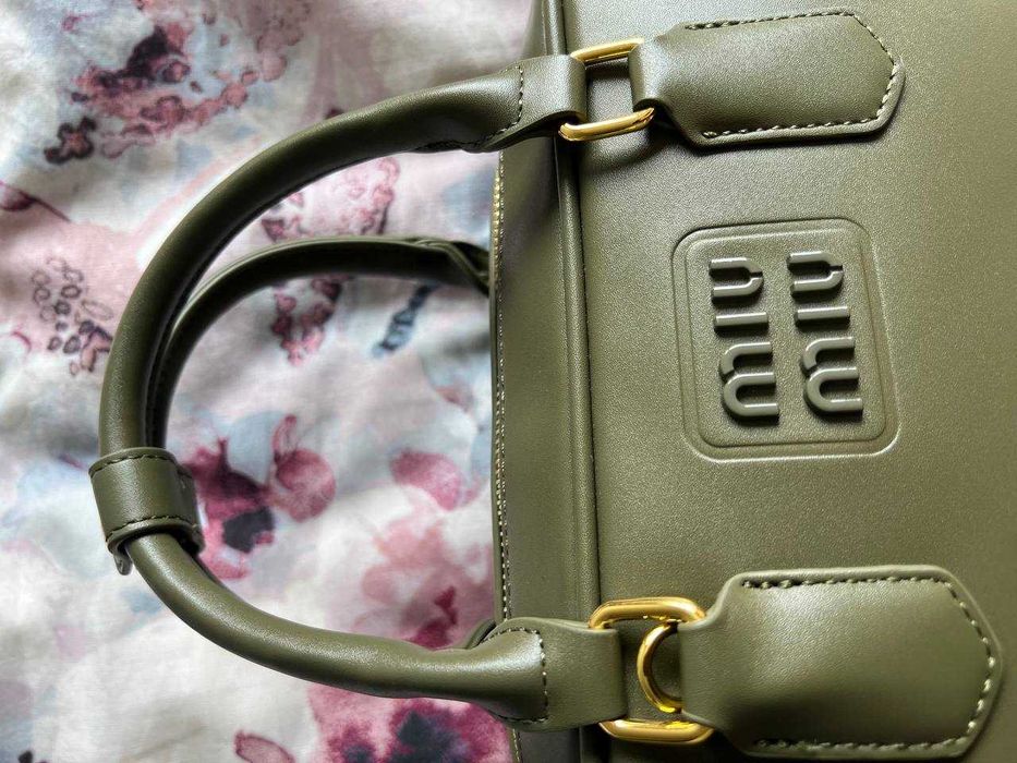 Miu Miu Torebka nowa zielona Arcadie leather bag Tundra green