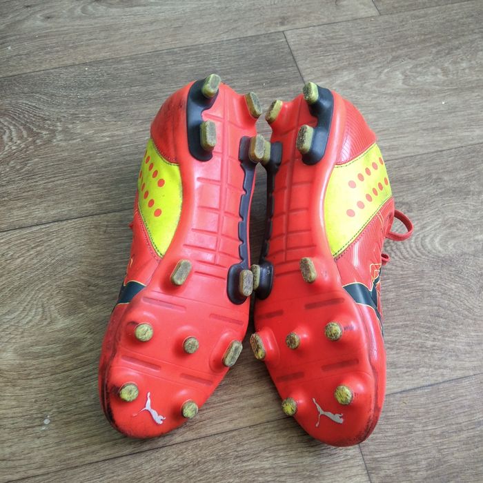 Продам бутси хороші