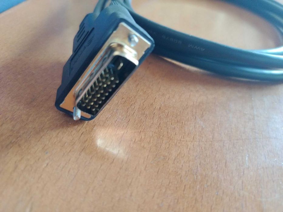Cabo DVI-D (Digital) Dual Link e HDMI