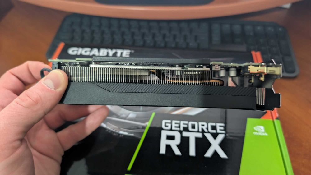 Gigabyte GeForce RTX 3050 Low Profile 6GB — Гарантія/Стан ідеал