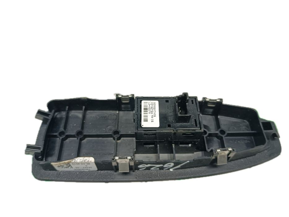 Comando / botão / interruptor vidros frente direito BMW 1 (F20)