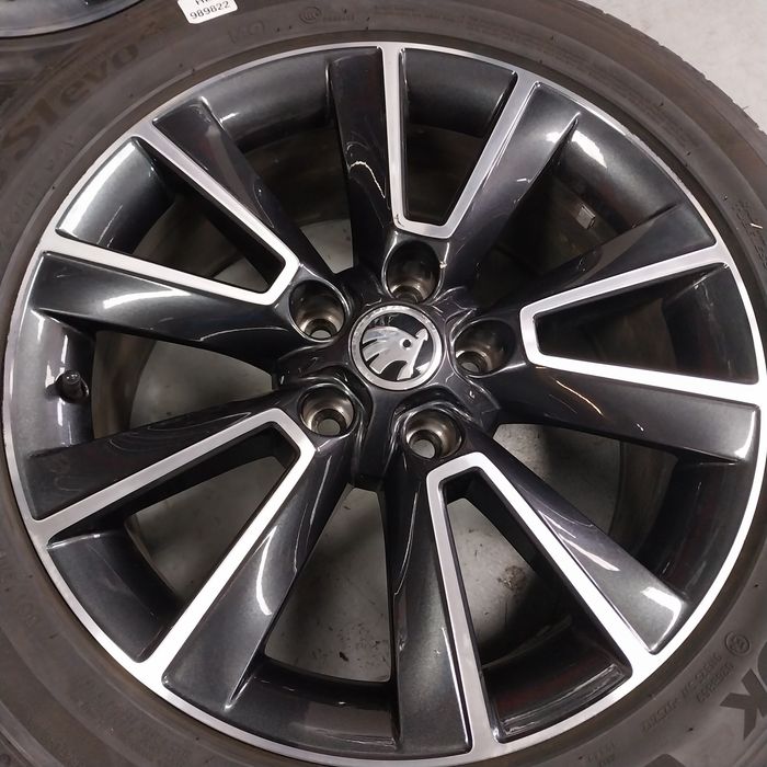 Oryginalne Felgi Aluminiowe Skoda 17" 5x112 7J ET45 Super Stan !